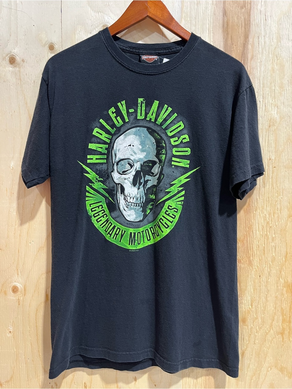 Harley-Davidson Black T-Shirt with Neon Green Skull Graphic. Size Medium